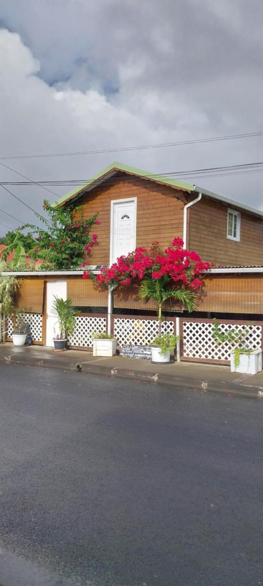Le Cosy Bungalow De Lili / 5Min De L'Aeroport Les Abymes Εξωτερικό φωτογραφία